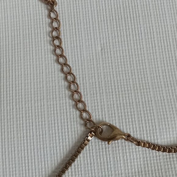 Gold Toned Faux Pearl Cluster Pendant Chain Tassel Adjustable Fashion Necklace - Picture 9 of 10